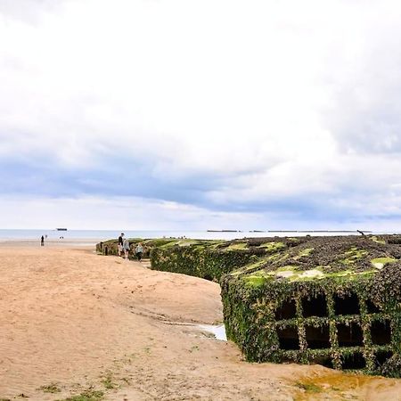 Le Joffre - Studio Sur La Digue En Centre Ville Arromanches-les-Bains Ngoại thất bức ảnh